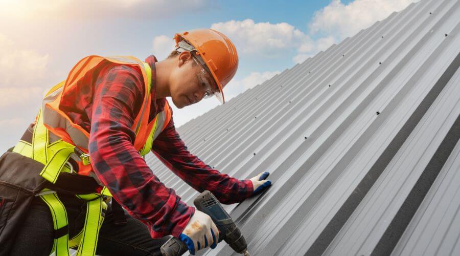 Professional metal roof installation in Towanda, IL